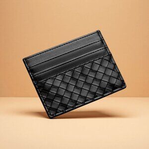 black cardholder